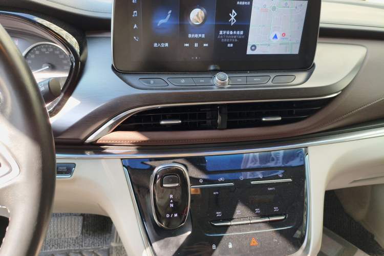 Used Buick GL8 2021 Land Cruiser Executive Class 652T Luxury Model
