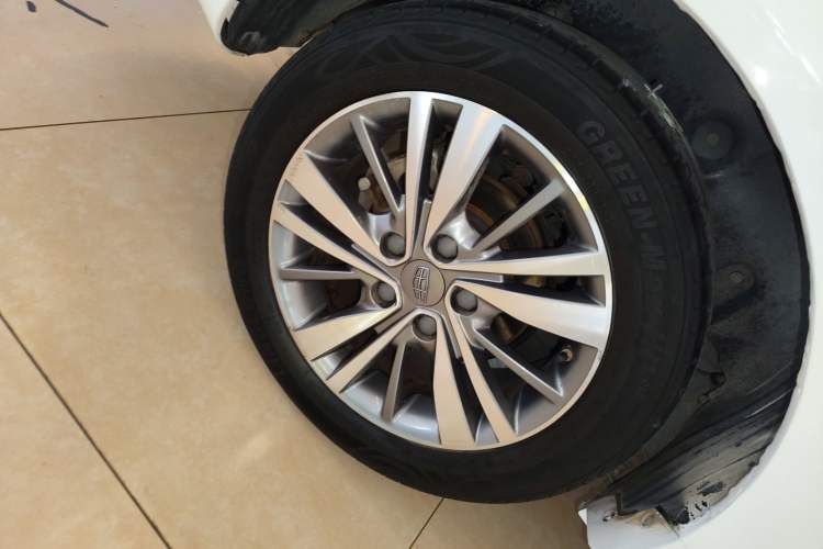 Used Geely Auto Emgrand 2018 1.5L CVT Upward Connect Edition
