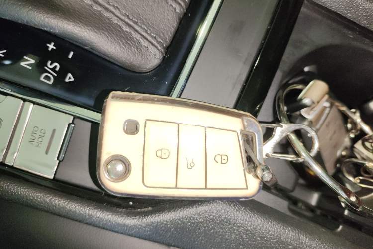 Used Volkswagen Lamando 2021 280TSI DSG Comfort Edition
