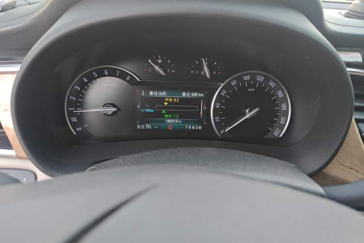 Used Buick GL8 2017 ES 28T Comfort Model China V Standard