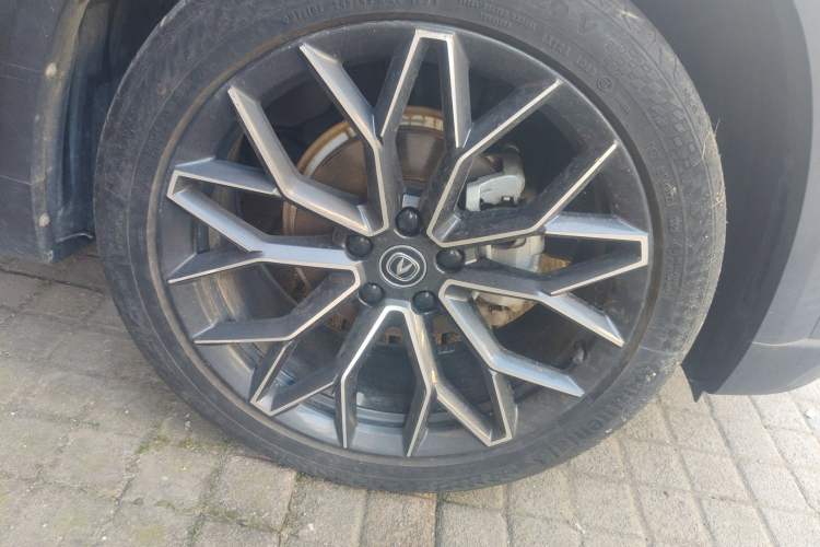 Used Changan UNI-T 2022 1.5T Prestige Version
