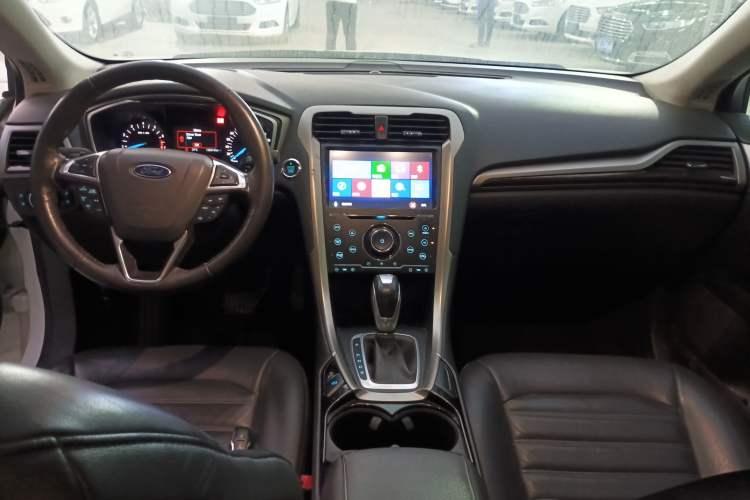 Used Ford Mondeo 2013 2.0L GTDi 200 Fashion Edition
