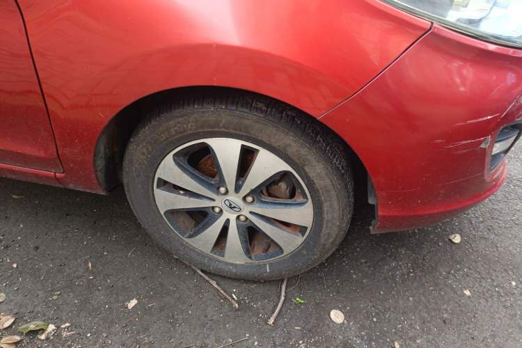 Used Cowin C3R 2015 1.5L Manual Gold Diamond Edition