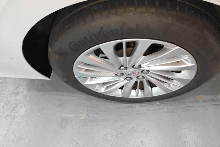 Used Buick Century 2025 2.0T Seven-Seater Yinshi Edition