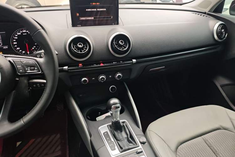 Used Audi A3 2018 30th Anniversary Edition Limousine 35 TFSI Fashion Model