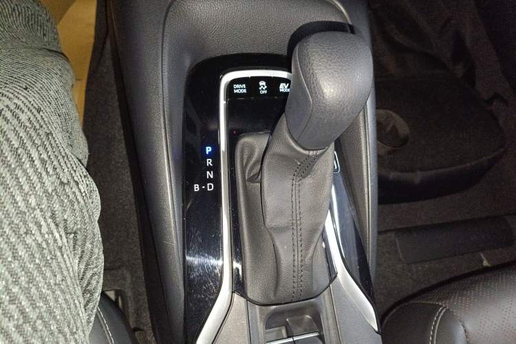 Used Toyota Corolla 2024 1.8L Smart Electric Hybrid Dual-Engine Elite Edition
