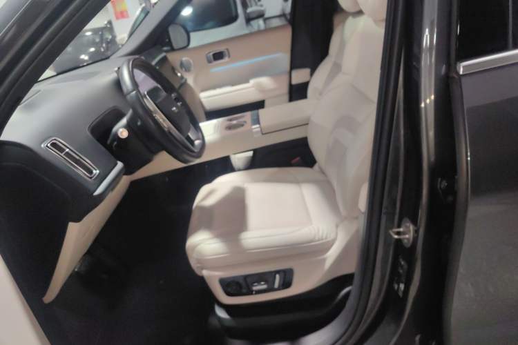 Used Li Auto L8 2023 Pro Model