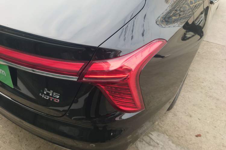 Used Hongqi H5 2023 2.0T Automatic Smart Connect Flagship Edition