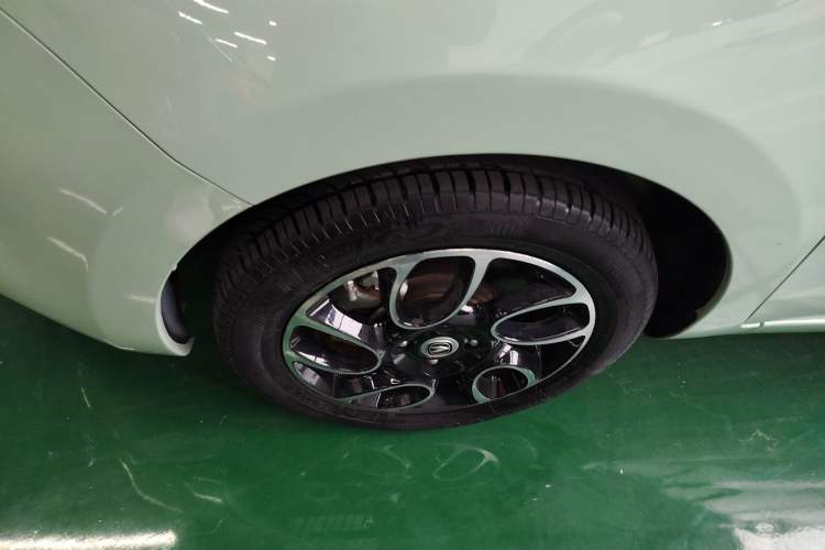 Used Oshan Benni E-Star 2021 National Edition Colorful Version Lithium Iron Phosphate (31.86 kWh)