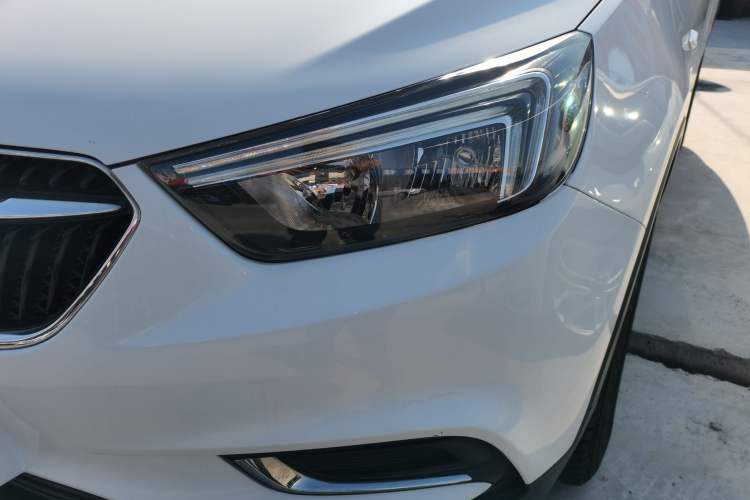 Used Buick Encore 2016 18T Automatic Two-Wheel Drive Urban Leading Edition
