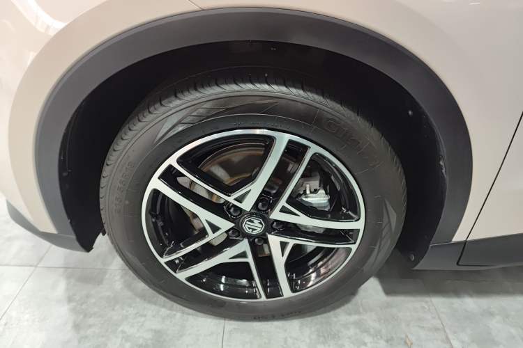 Used MG ES5 2025 425plus Rear-Drive Version
