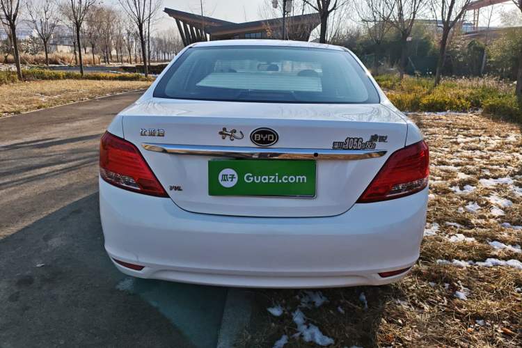 Used BYD Surui 2014 1.5L manual Comfort trim level
