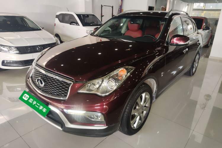 Used Infiniti QX50 2015 2.5L Comfort Edition
