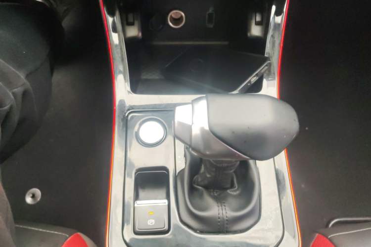 Used Dongfeng Aeolus Yixuan GS 2021 230T Automatic Star-Chasing Edition
