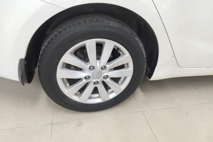 Used Kia K3 2013 1.6L Manual GLS
