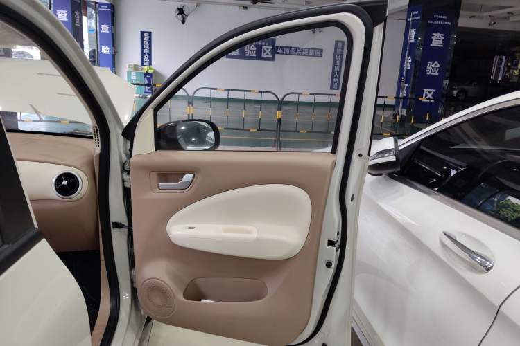 Used Wuling Hongguang MINIEV 2025 Four-Door Version Advanced Edition
