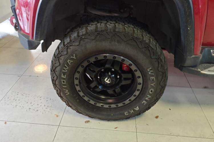 Used  BJ40 2018 PLUS 2.3T Automatic Four-Wheel Drive Premium Edition China V
