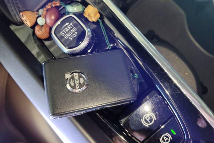 Used Volvo XC60 2020 T5 4x4 Zhiyi Luxury Edition
