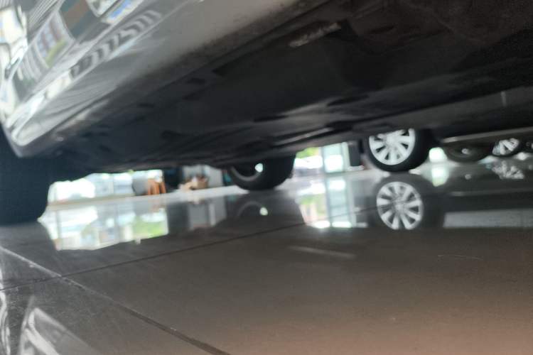 Used Land Rover Discovery Sport 2020 249 PS R-Dynamic Luxury Custom Edition
