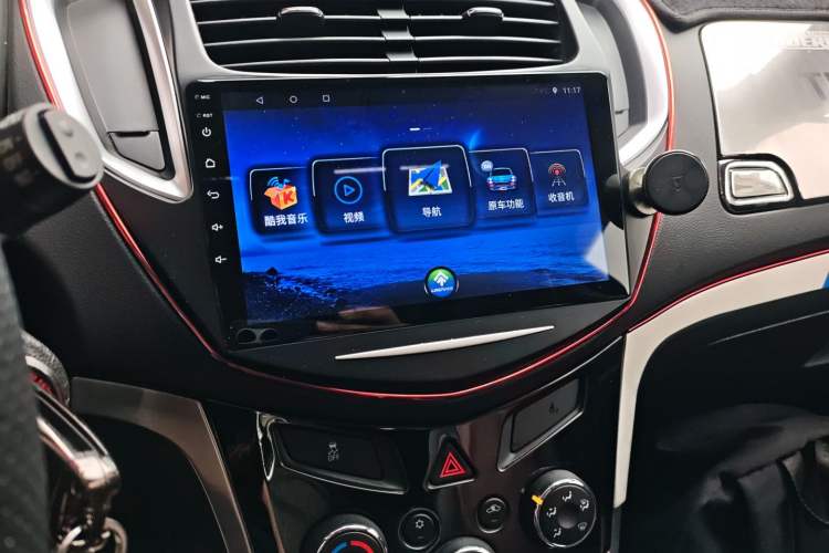 Used Chevrolet Trax 2016 1.4T Manual Two-Wheel Drive Comfort Version with Sunroof
