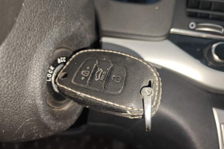 Used Hyundai Elantra 2016 1.6L Automatic ZhiXuan – Elite Version
