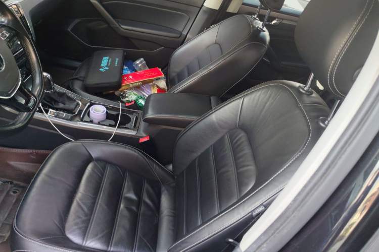 Used Volkswagen Passat 2017 330TSI DSG Luxury Edition
