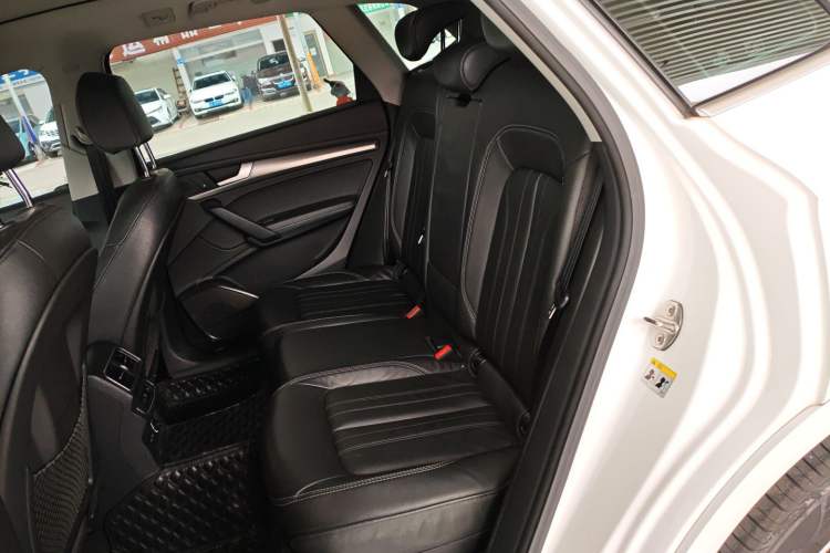 Used Audi Q5L 2020 45 TFSI Prestige Fashion Model
