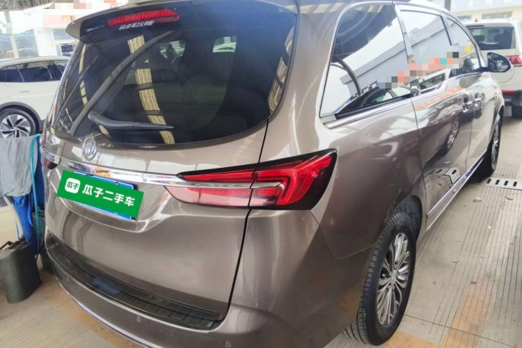 Used Buick GL8 2021 Land Cruiser Executive Class 652T Luxury Model