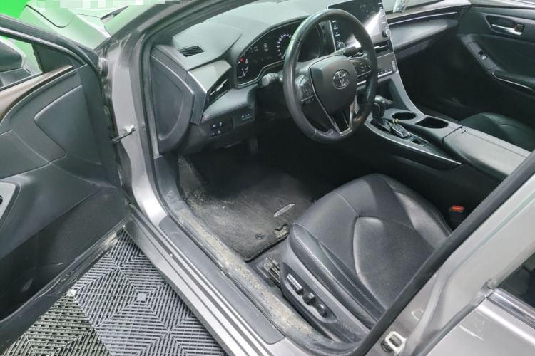 Used Toyota Avalon 2019 2.0L Luxury Edition China VI Standard