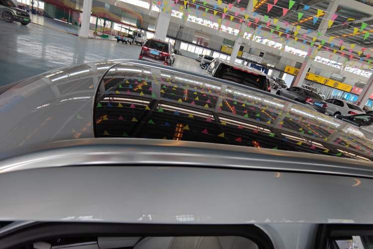 Used BYD Yuan UP 2025 Intelligent Driving Version 401 km Beyond-Range Edition