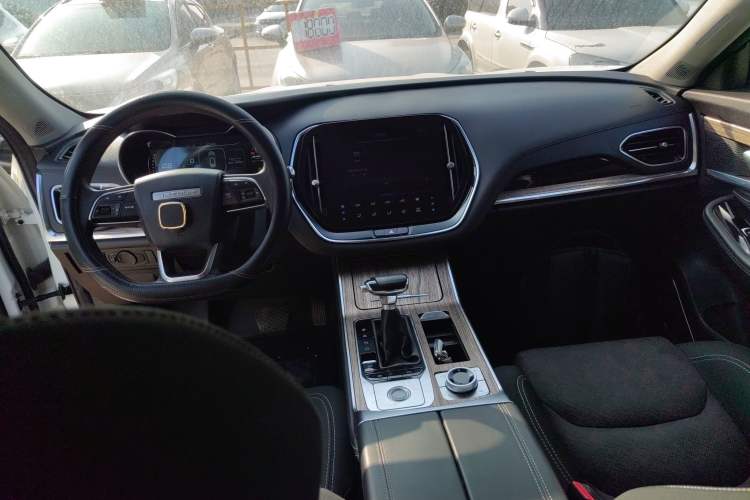 Used JETOUR X70 2020 1.5T DCT Comfort Edition 5-seater
