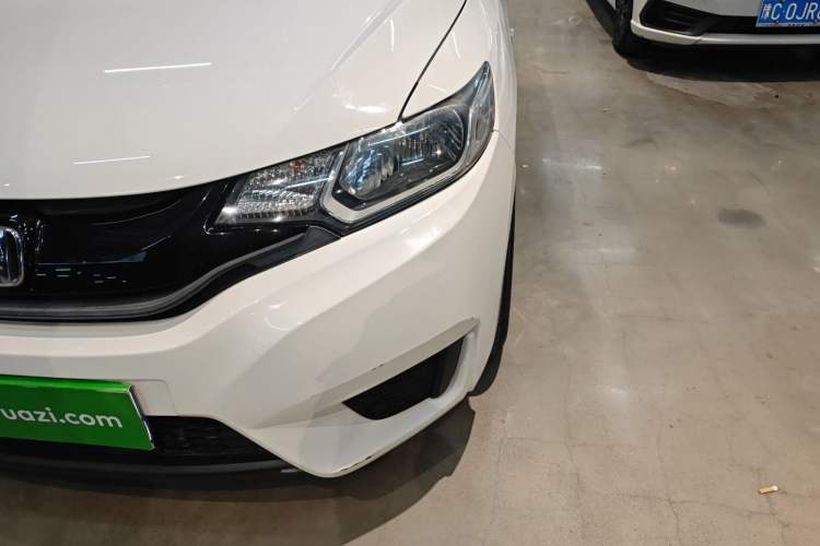 Used Honda Fit 2016 1.5L LXS CVT Comfort Sunroof Version
