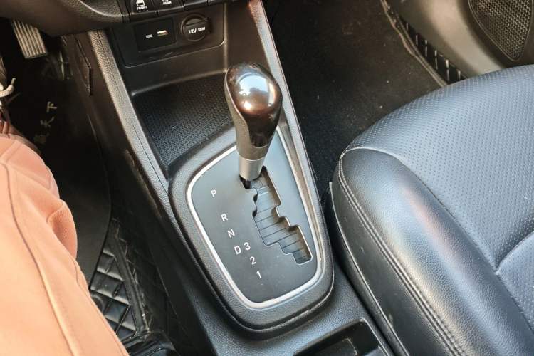 Used Hyundai Verna 2017 1.4L Automatic YueXiang Edition China V-standard