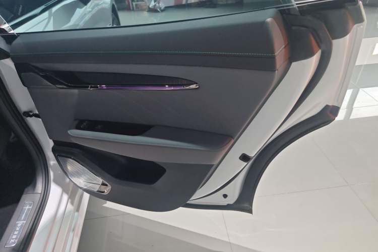 Used Zeekr 001 2023 WE Edition 86 kWh
