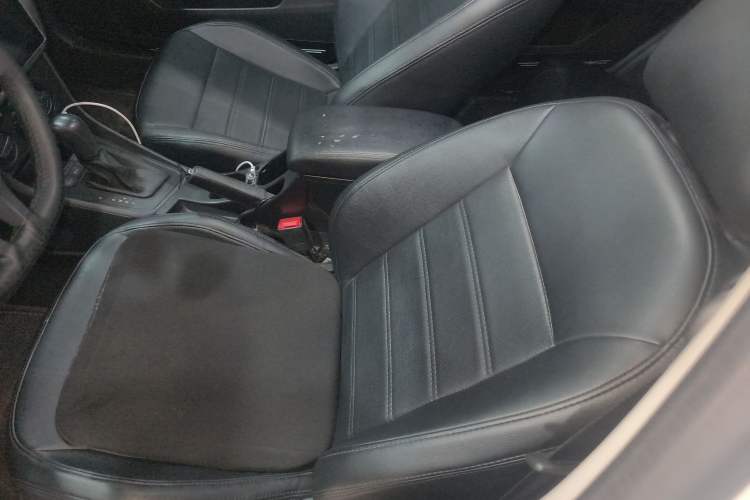 Used Volkswagen Lavida 2019 Lavida Start 1.5L Automatic Trendy Version China VI Standard
