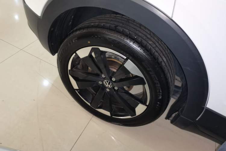 Used Volkswagen Tacqua 2023 200TSI DSG Joy-Connect Edition
