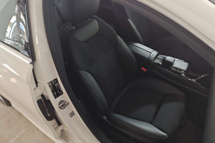 Used Mercedes-Benz A-Class 2021 A 200 L Sport Sedan Fashion Model