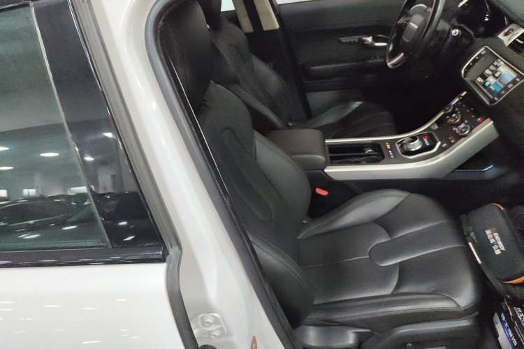 Used Land Rover Range Rover Evoque 2015 2.0T Five-Door Fashion Edition
