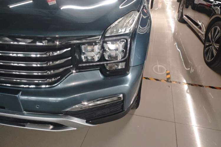 Used GAC Trumpchi GS8 2017 320T Two-Wheel Drive Luxury Smart Connectivity Version (7 Seats)
