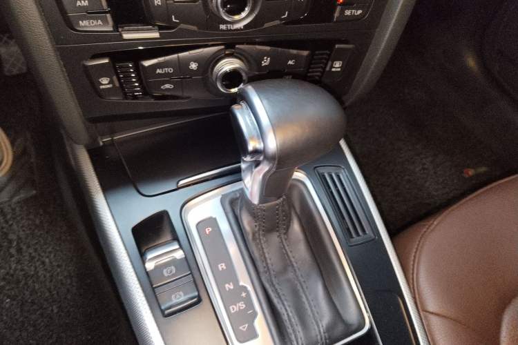 Used Audi A4L 2013 40 TFSI quattro Individual Sport Edition
