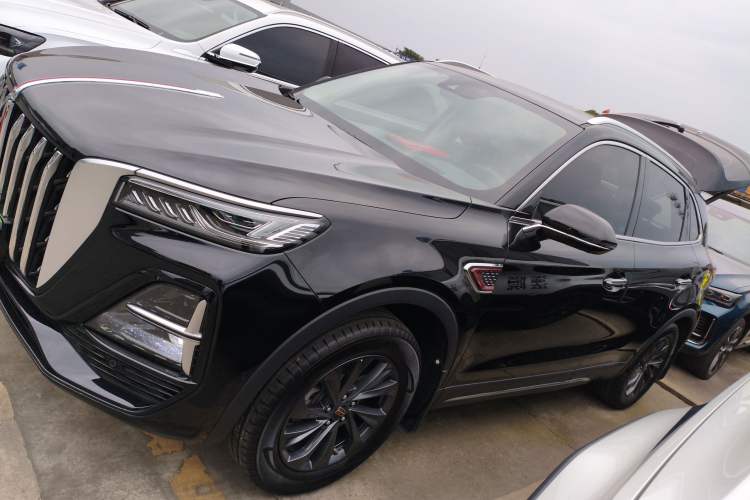Used Hongqi HS5 2025 2.0T Two-Wheel Drive Flagship Pro Edition
