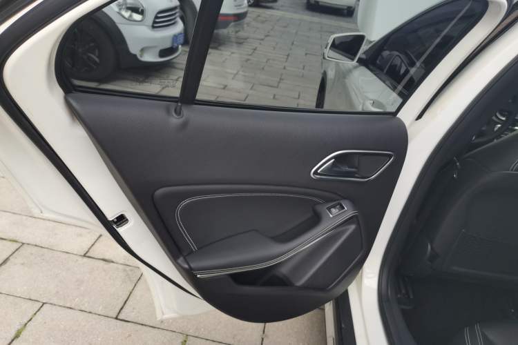 Used Mercedes-Benz GLA 2016 GLA 220 4MATIC Fashion Edition