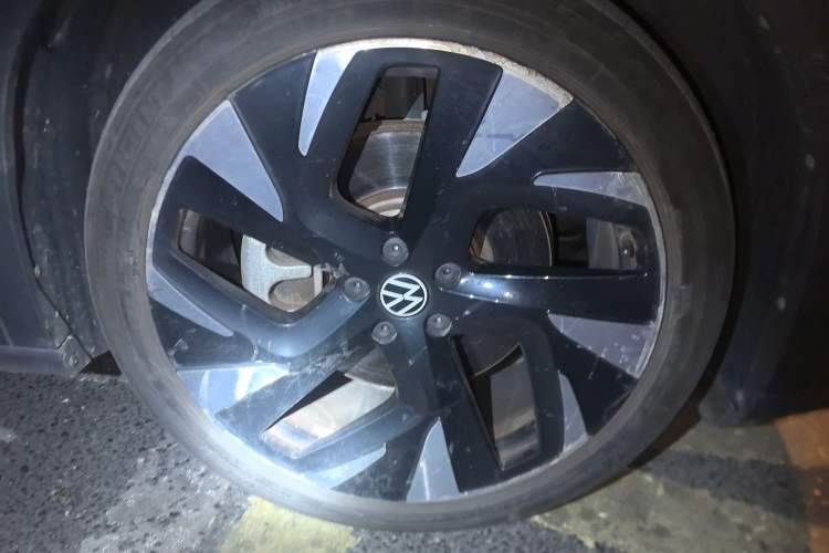 Used Volkswagen ID.6 CROZZ 2021 Long-Range PRO Edition