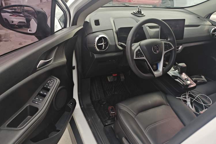 Used BYD Yuan New Energy 2019 EV535 High-Energy Leading Edition
