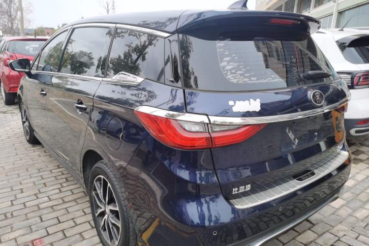 Used BYD Song MAX 2017 1.5T Automatic Smart Connect Luxury 7-Seater