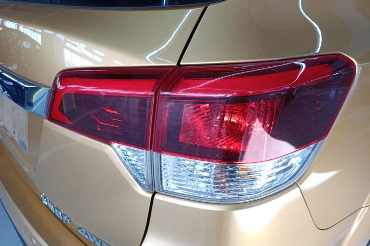 Used Nissan Terra 2018 2.5L Automatic 4x4 Flagship Edition
