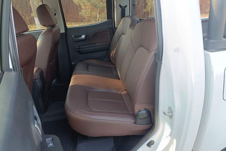 Used Great Wall Wingle 7 2019 2.0T Gasoline Two-Wheel Drive Value Edition China VI Standard Compact SUV GW4C20B