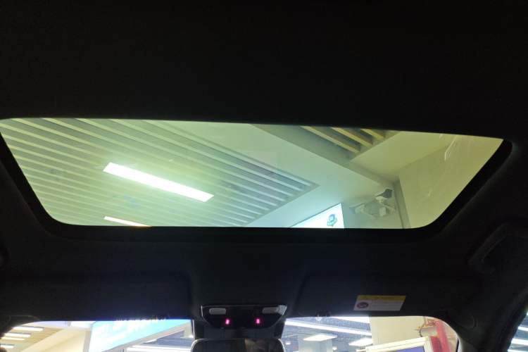 Used Li Auto L8 2023 Air model