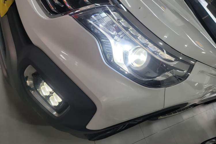 Used Kia Sportage R 2018 2.0L Automatic Smart Luxury Version China V Standard