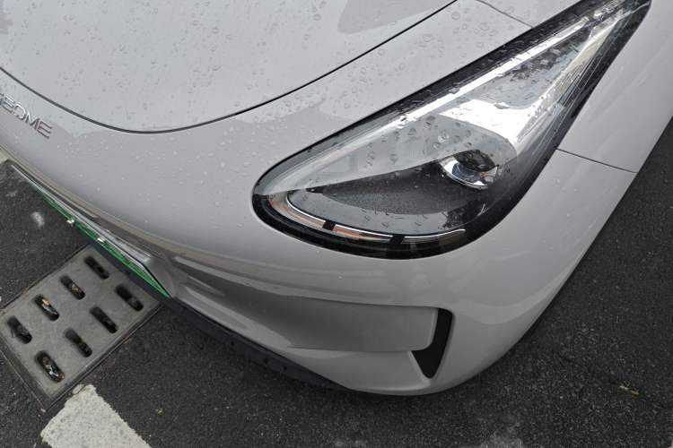 Used  Geome 2025 310km Youth Edition